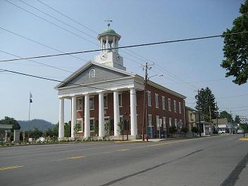 picture of court house